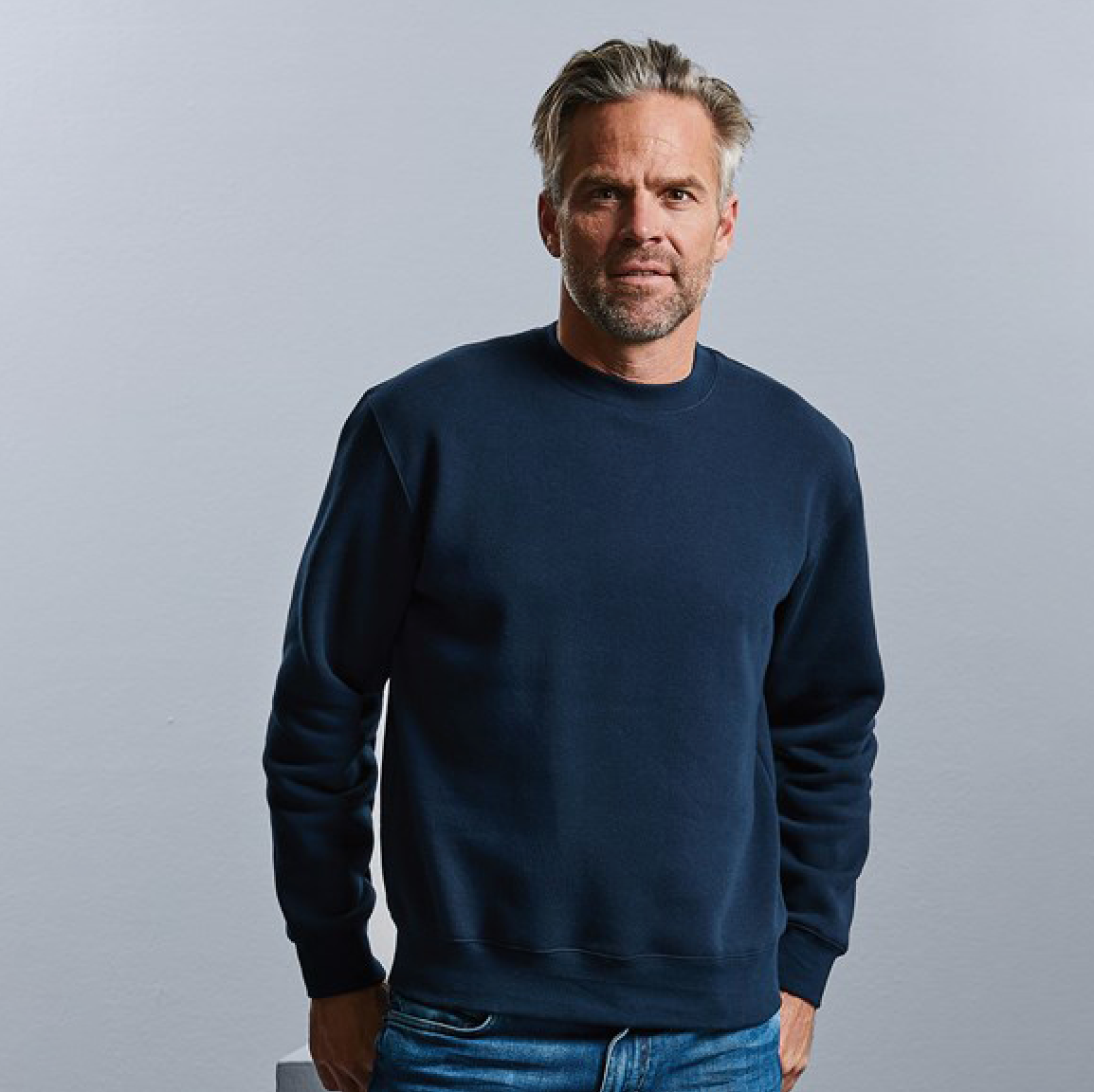 RUSSELL | SET- IN SLEEVE SWEATSHIRT | LB EMBROIDERY